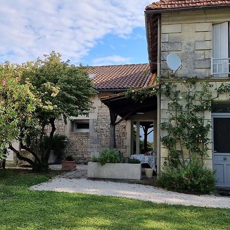 Вилла Logis De Pagnolet Ozillac Экстерьер фото